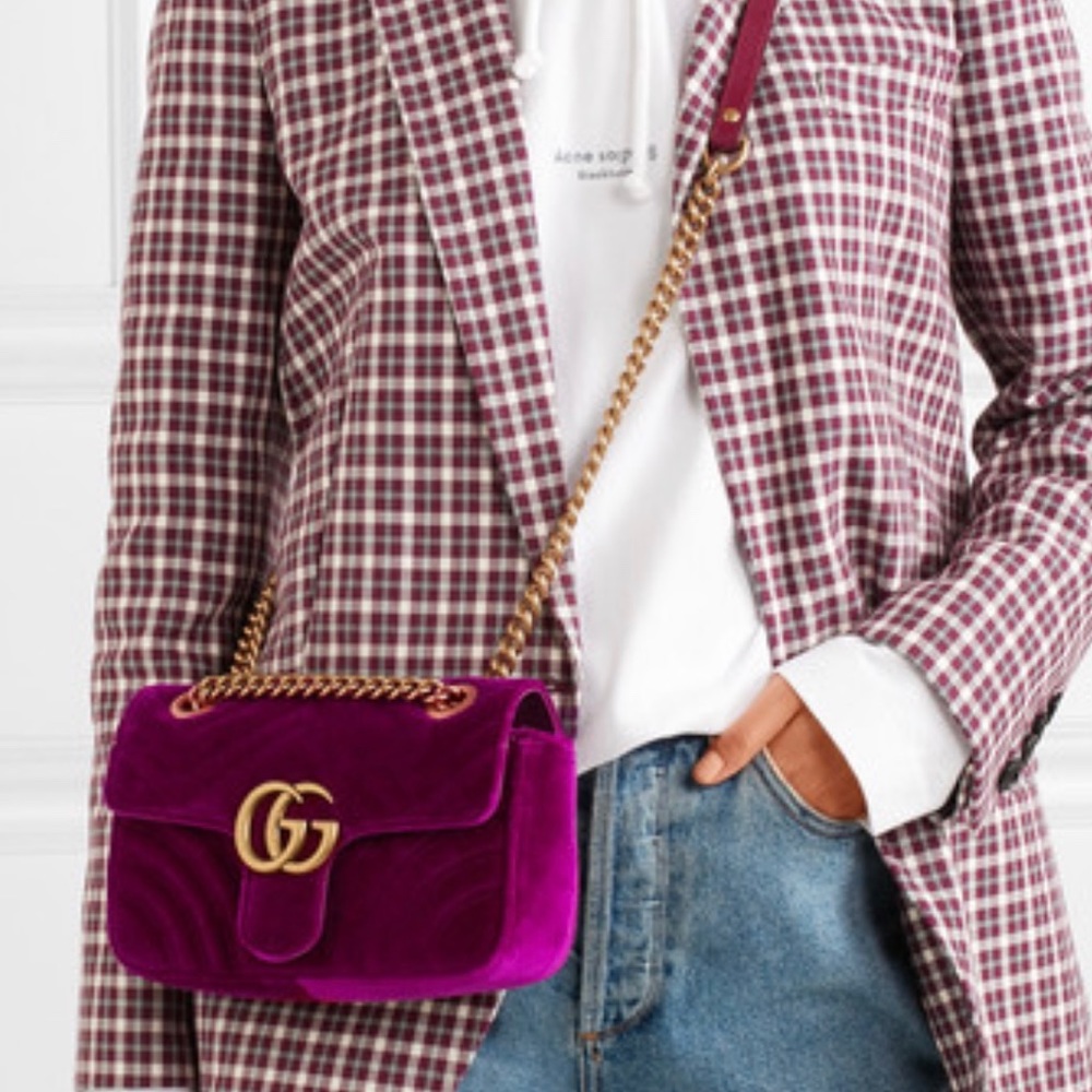 Gucci marmont velvet shoulder bag